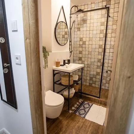 Bright & Cozy 33 Retreat-dristor Apartment *